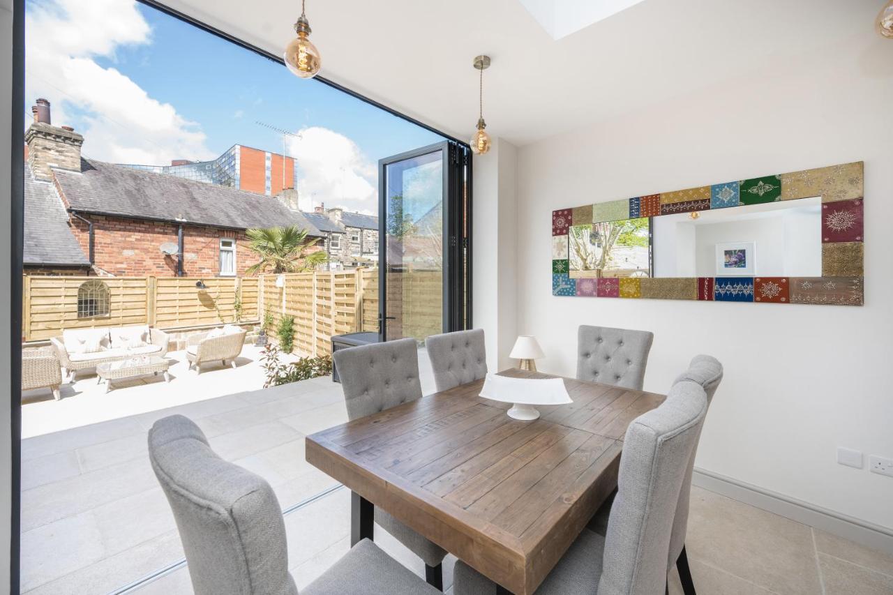 Townhouse By Harrogate Serviced Apartments Buitenkant foto