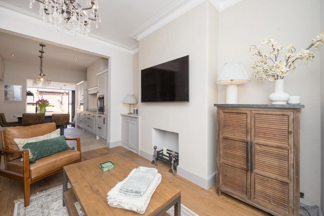 Townhouse By Harrogate Serviced Apartments Buitenkant foto