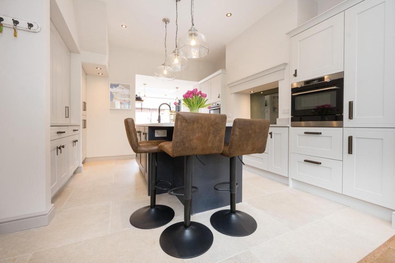 Townhouse By Harrogate Serviced Apartments Buitenkant foto